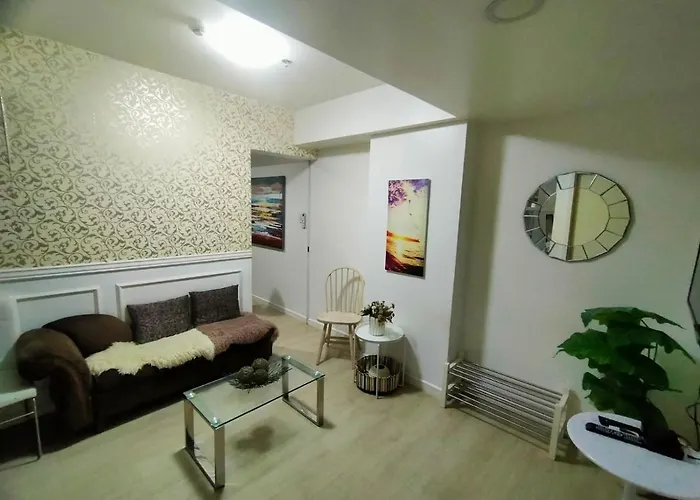 Aparthotel Azure Residences Staycation *