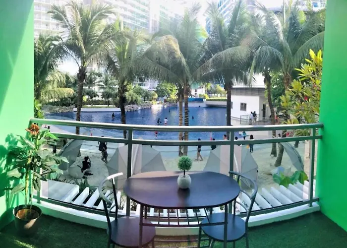 Aparthotel Azure Residences Staycation