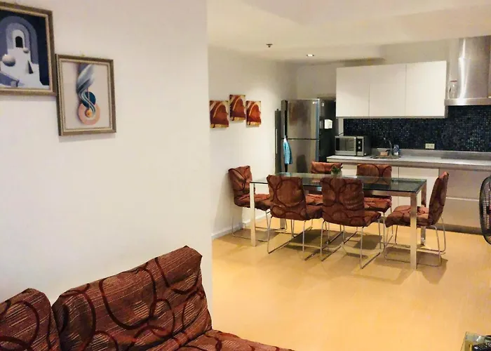 Aparthotel Azure Residences Staycation Manila