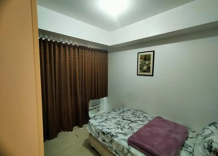 Aparthotel Azure Residences Staycation