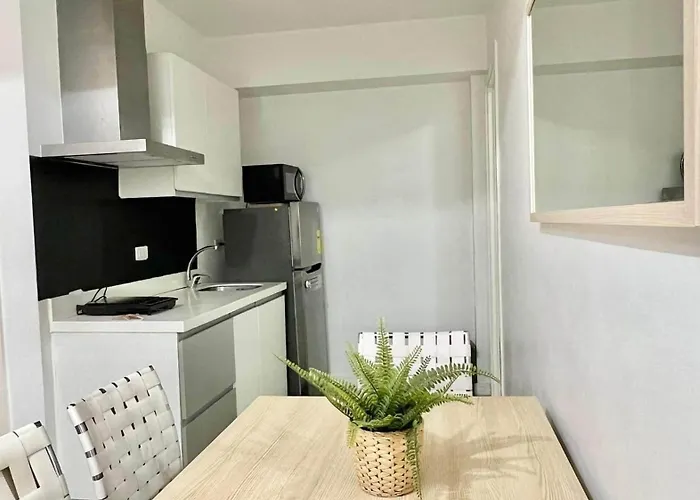 Aparthotel Azure Residences Staycation Manila